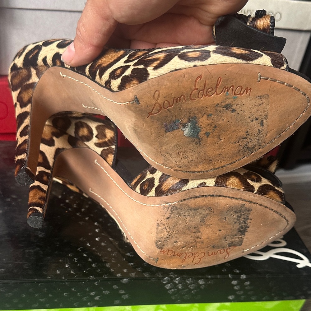 Sam Edelman Animal Print Heels with Black Bow - Picture 3 of 3
